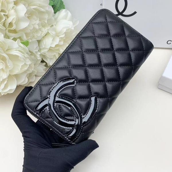 コピーシャネル激安財布側面デザイン